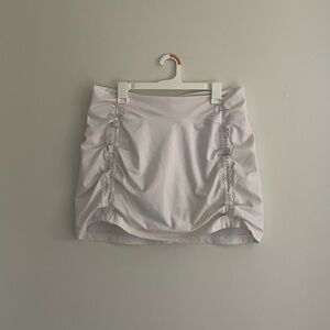 Antigua White Ruched Drawstring Athletic Tennis Skort. Size L.